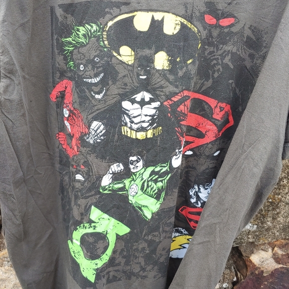 Justice League gray graphic shirt 2XL - Picture 4 of 7